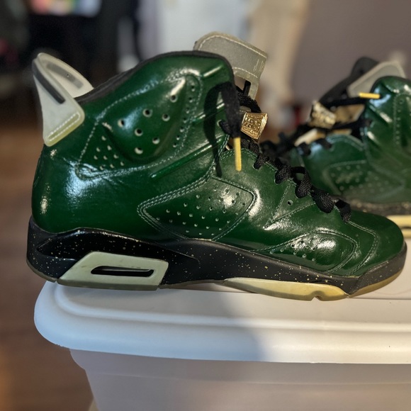 100% Authentic Used Air Jordan VI “Champagne” Sz. 10 - Picture 7 of 8